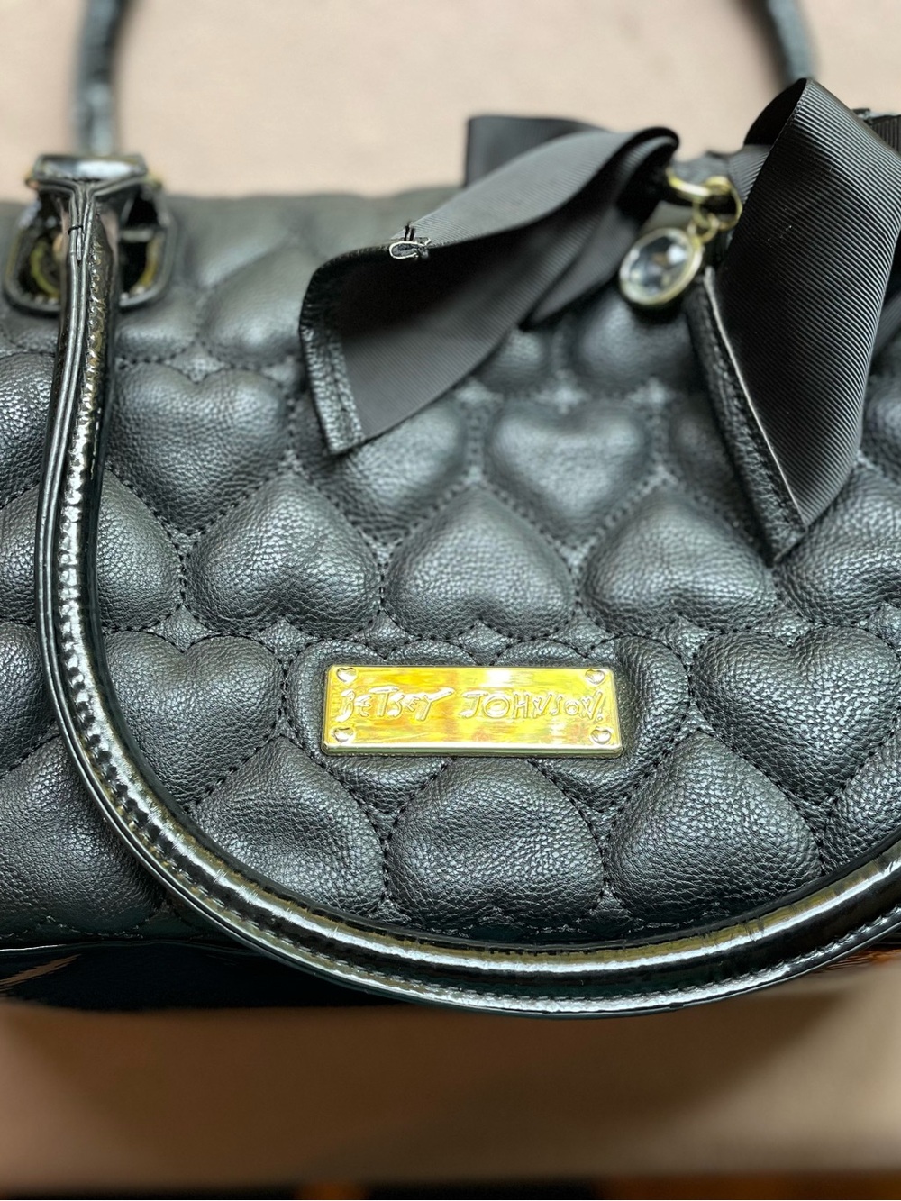 Betsey Johnson Black Heart Quilted Satchel Purse | Bow Charm | Gold Hardware - Picture 5 of 8